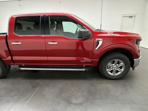 Used 2025 Ford F150 XLT w/ Equipment Group 301A Standard AWD/4WD image 11