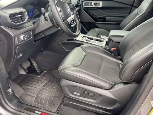 Used 2022 Ford Explorer ST w/ ST Street Pack RWD image 12