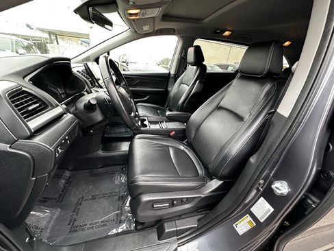Used 2024 Honda Odyssey EX-L image 14