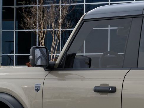 New 2025 Ford Bronco Big Bend image 22