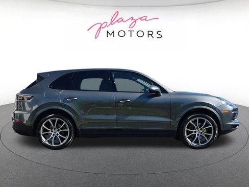 Used 2019 Porsche Cayenne AWD/4WD image 4
