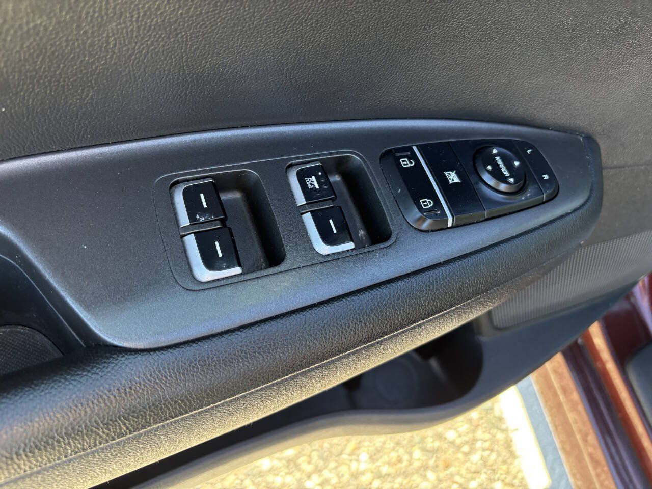 Used 2018 Kia Optima LX FWD image 11
