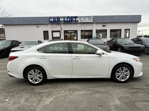 Used 2015 Lexus ES 350 w/ Premium Package image 12