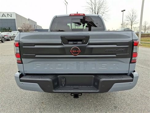 New 2026 Nissan Frontier PRO-4X w/ Pro-4x Convenience Package image 6