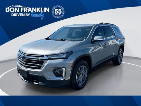 Used 2023 Chevrolet Traverse LT AWD/4WD image 1