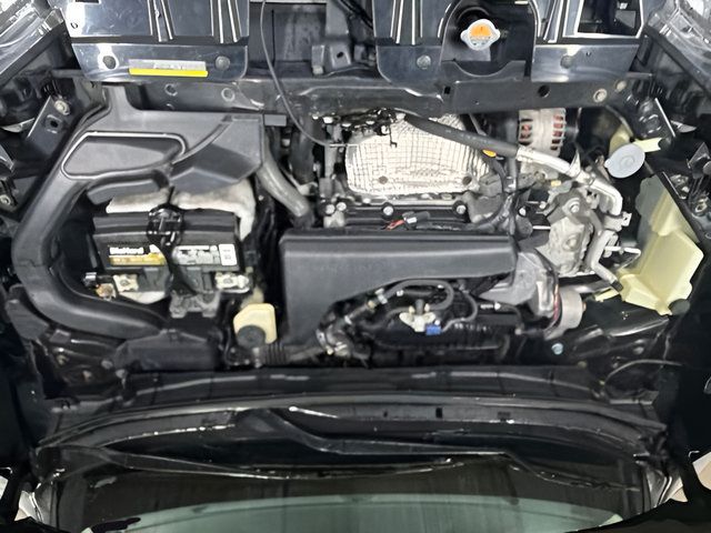 Used 2019 Nissan Rogue SV AWD/4WD image 26