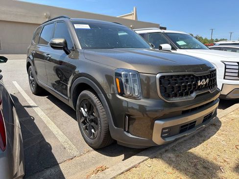 Used 2023 Kia Telluride SX X-Pro AWD/4WD image 3