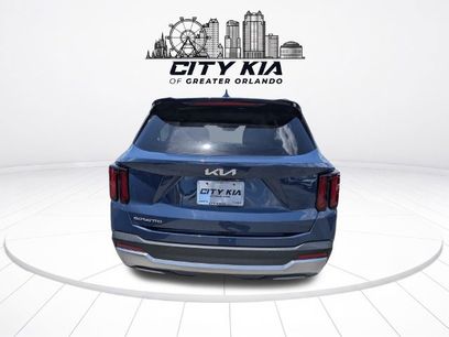 Used 2025 Kia Sorento EX w/ Panoramic Sunroof Package