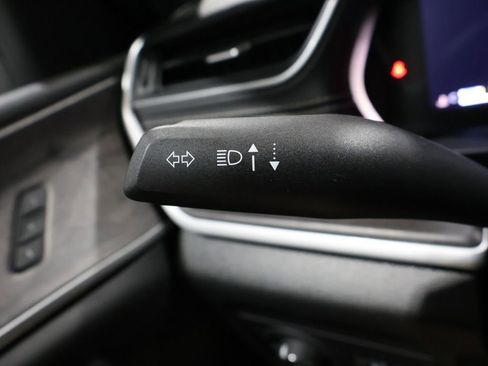 Used 2024 Jeep Grand Cherokee L Limited w/ Luxury Tech Group II image 37