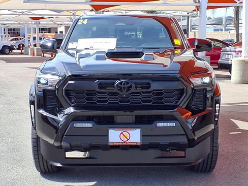 Used 2024 Toyota Tacoma TRD Sport w/ TRD Sport Premium Package image 2
