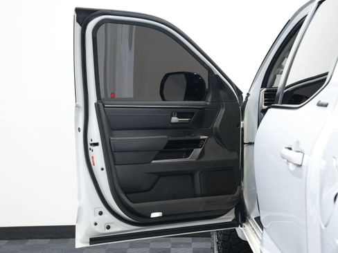 Used 2024 Toyota Tundra Limited image 21