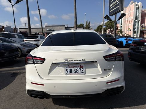 Used 2022 Maserati Ghibli Modena image 6