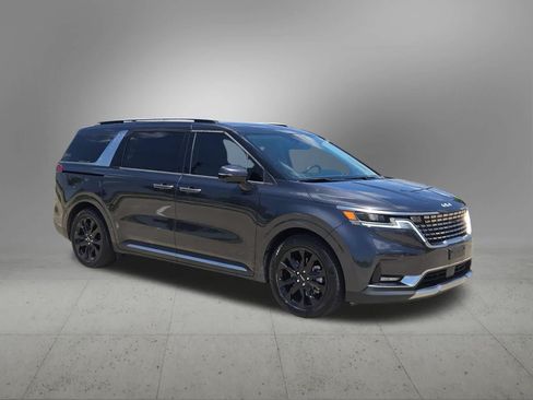 Certified 2024 Kia Carnival SX FWD image 8