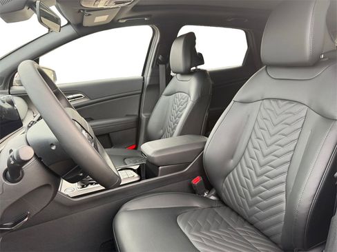 New 2026 Kia Sportage X-Line image 9