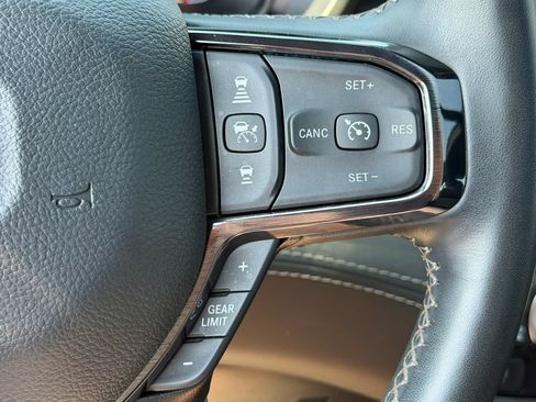 Used 2024 RAM 1500 Limited AWD/4WD image 35