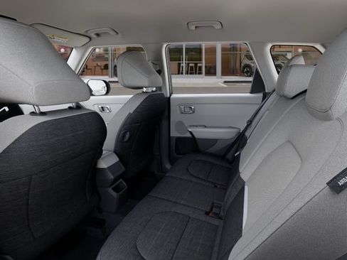 New 2027 Kia Seltos LX FWD image 18