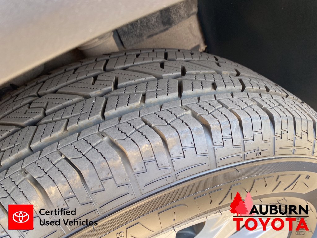 Certified 2025 Toyota Grand Highlander AWD image 25