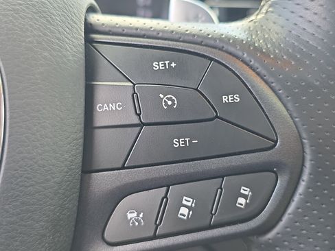 Used 2024 Dodge Durango GT image 34