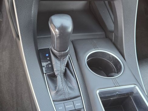 Used 2021 Toyota Avalon Limited w/ Advanced Safety Package FWD image 15