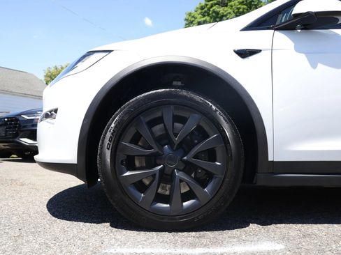 Used 2022 Tesla Model X AWD/4WD image 11