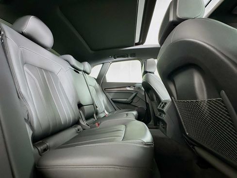 Certified 2023 Audi Q5 2.0T Premium w/ Convenience Package AWD/4WD image 25