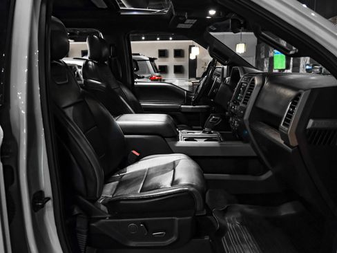 Used 2017 Ford F150 Raptor w/ Equipment Group 802A Luxury AWD/4WD image 31