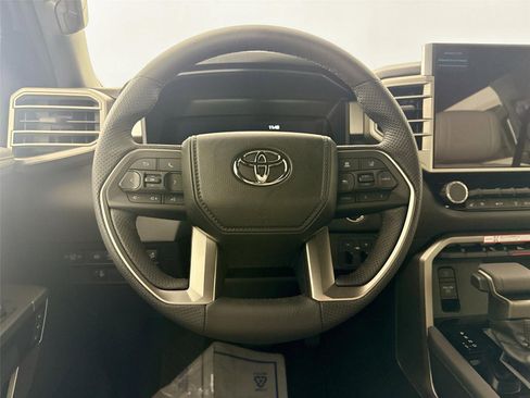 New 2026 Toyota Tundra Limited AWD/4WD image 33
