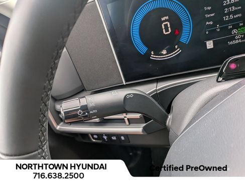 Certified 2026 Hyundai Santa Fe SEL AWD/4WD image 28