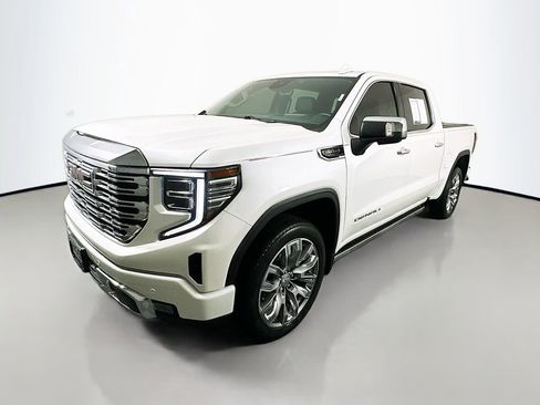 Used 2023 GMC Sierra 1500 Denali w/ Denali Reserve Package image 3