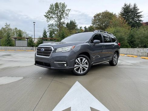 Used 2019 Subaru Ascent Limited w/ Popular Package #3 AWD/4WD image 1