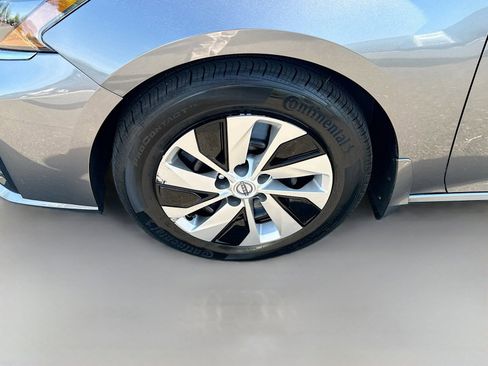 Used 2023 Nissan Altima 2.5 S image 25