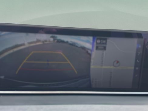 Used 2019 Lexus RX 450h AWD w/ Navigation Package image 18