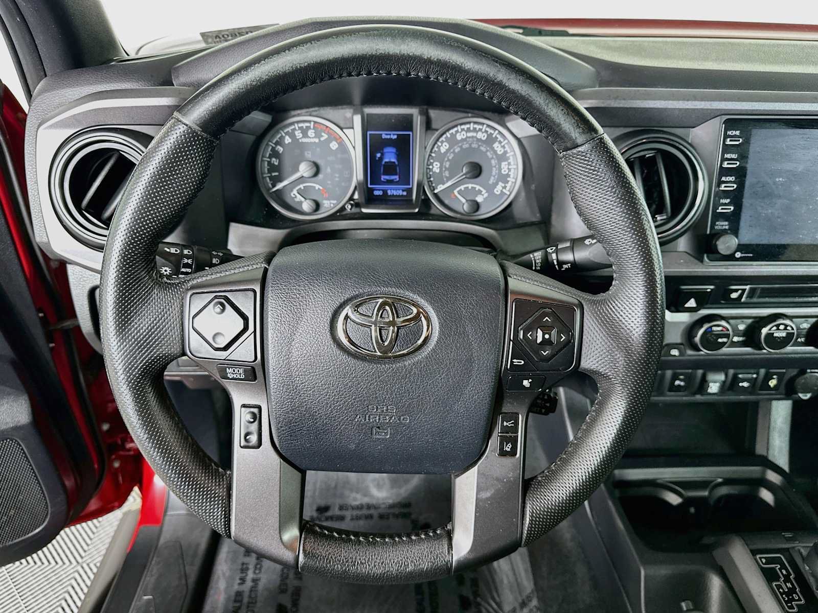 Used 2020 Toyota Tacoma TRD Off-Road w/ Technology Package AWD/4WD image 11