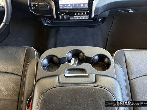 Used 2024 RAM 2500 Laramie w/ Safety Group AWD/4WD image 16