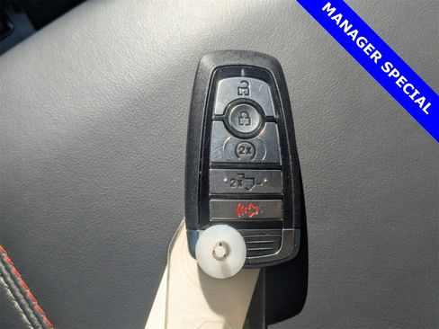 Used 2025 Ford F150 Raptor image 35