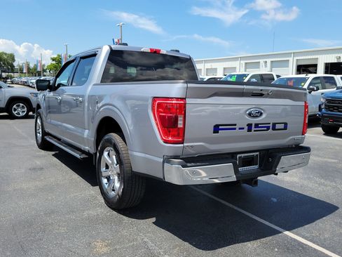 Used 2021 Ford F150 XLT w/ Equipment Group 302A High RWD image 7