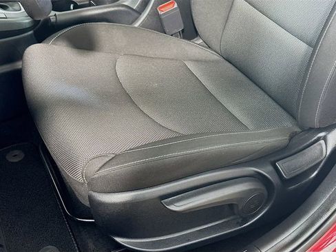 Used 2023 Kia Forte LXS w/ LXS Technology Package image 9