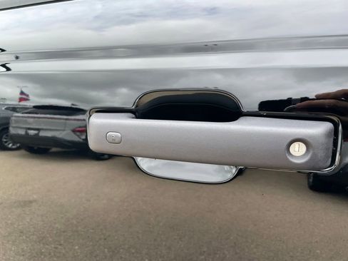 New 2025 Ford Bronco Badlands image 63