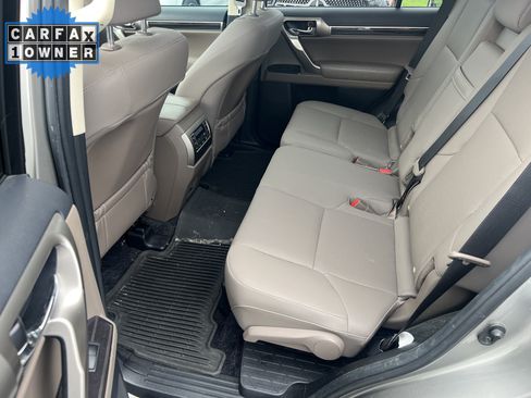 Used 2021 Lexus GX 460 Premium w/ Premium Package AWD/4WD image 31