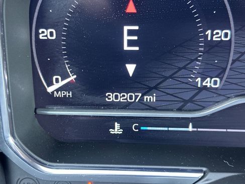 Used 2024 GMC Sierra 1500 AT4 w/ Technology Package image 24