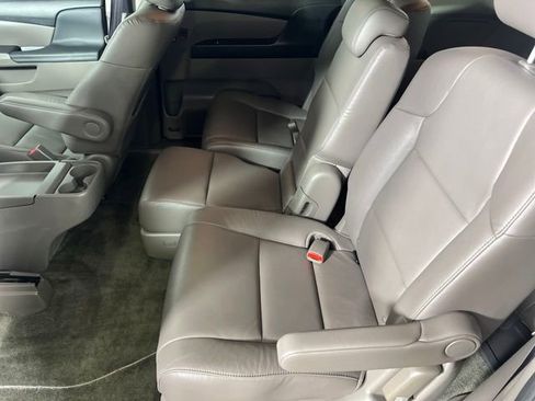 Used 2015 Honda Odyssey EX-L image 35