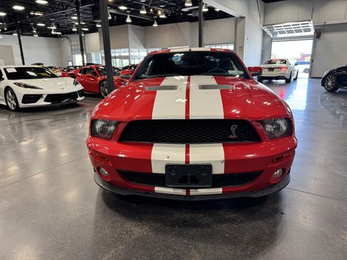 Used 2007 Ford Mustang Shelby GT500 RWD image 23