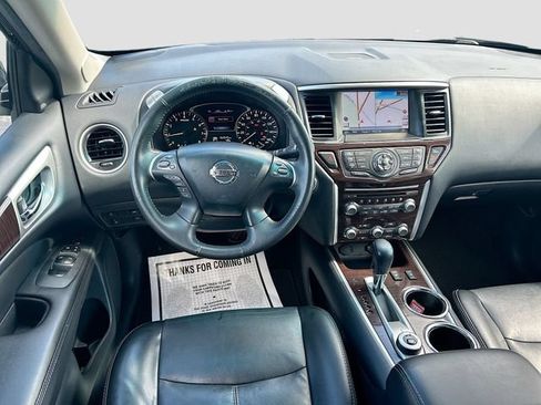 Used 2015 Nissan Pathfinder SL w/ SL Tech Package FWD image 29