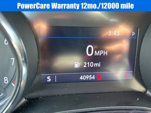 Used 2021 Buick Encore GX Preferred w/ Cold Weather Comfort Package FWD image 17