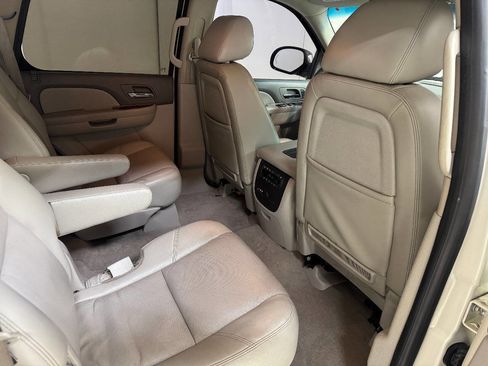 Used 2010 GMC Yukon SLT image 27