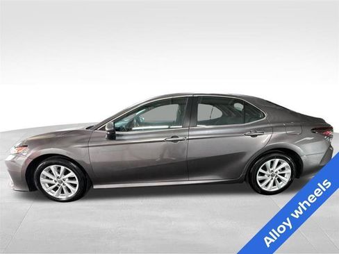 Used 2023 Toyota Camry LE FWD image 8