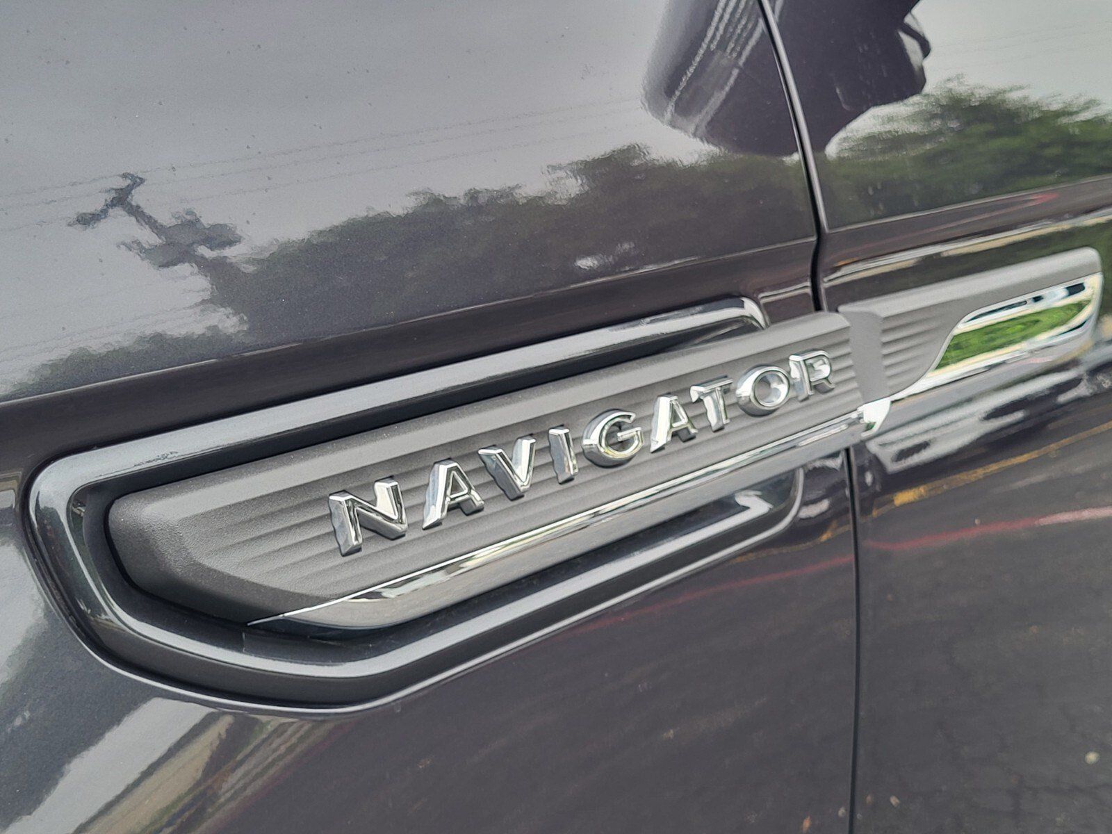 Used 2024 Lincoln Navigator Reserve AWD/4WD image 10