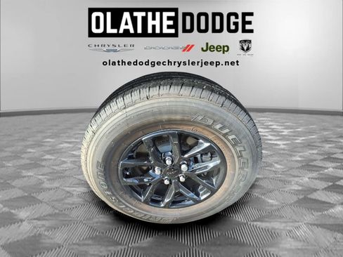 Used 2023 Jeep Gladiator Sport image 19