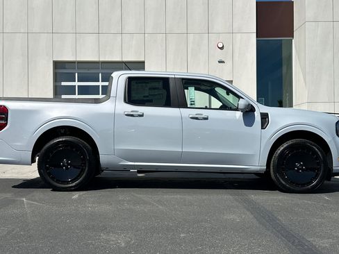 New 2026 Ford Maverick Lobo AWD/4WD image 2