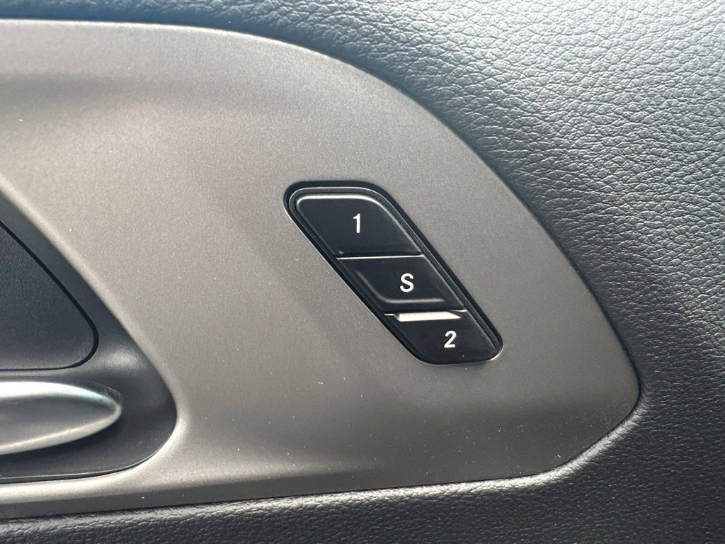 New 2027 Chrysler Pacifica Select AWD/4WD image 13
